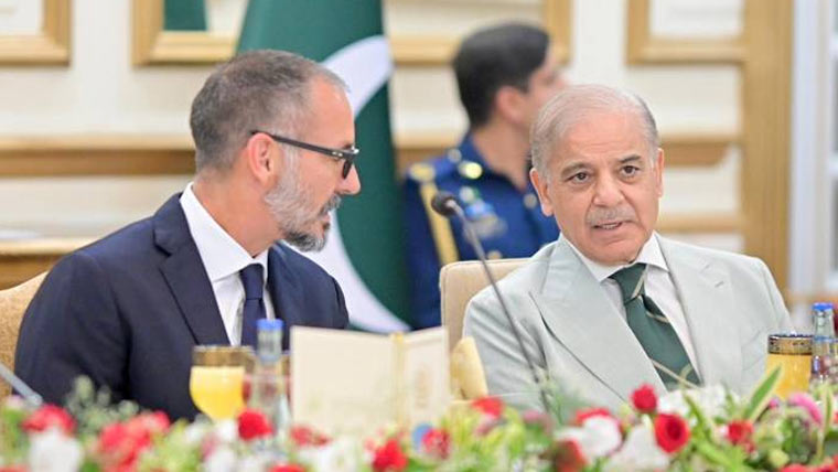 وزیراعظم کی جانب