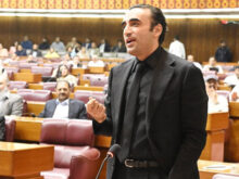 چند وفاقی وزراء